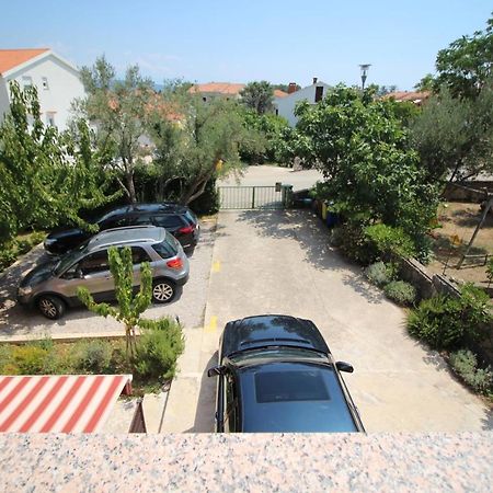 Apartmani Zem, Krk Крк Екстер'єр фото