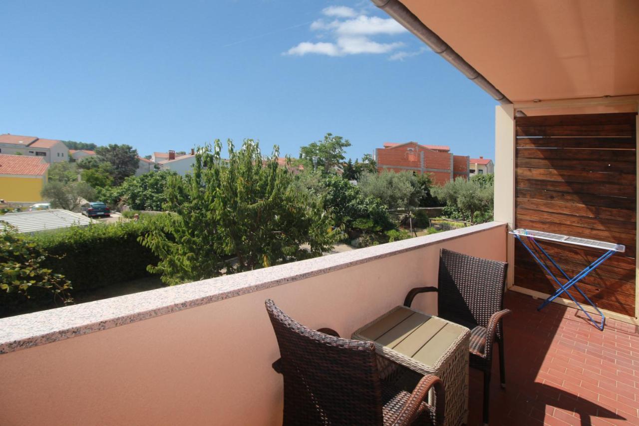 Apartmani Zem, Krk Крк Екстер'єр фото