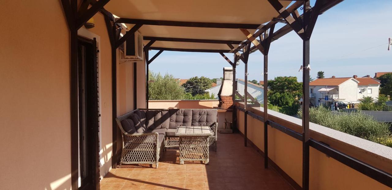 Apartmani Zem, Krk Крк Екстер'єр фото